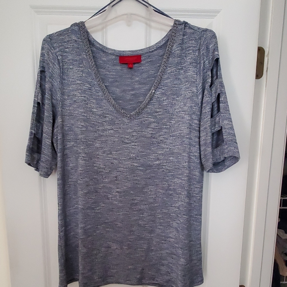 Short sleeved knit shirt
